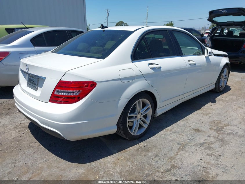 2014 Mercedes-benz C-klasse VIN WDDGF4HB0EG245184 IAAI salvage auction — FRONT END, Salvage (California), sold $3,650 on 2026-07-16 (photo 4)