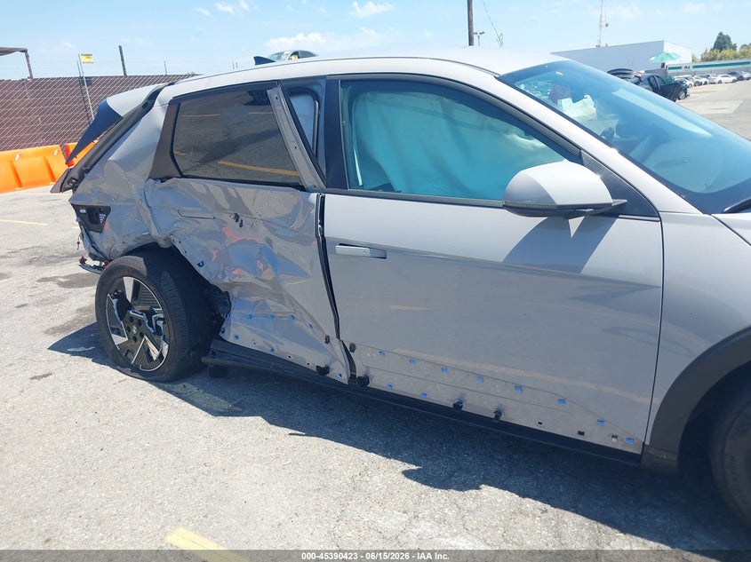 2025 Hyundai Ioniq 5 VIN 7YAKM4DA7SY012330 IAAI salvage auction — RIGHT SIDE, Wait Title, sold $8,250 on 2026-08-24 (photo 6)
