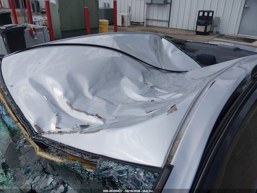 2017 Nissan Altima VIN 1N4AL3AP8HC219913 IAAI salvage auction — STORM DAMAGE, Salvage (Kansas), sold $525 on 2026-07-31 (photo 6)