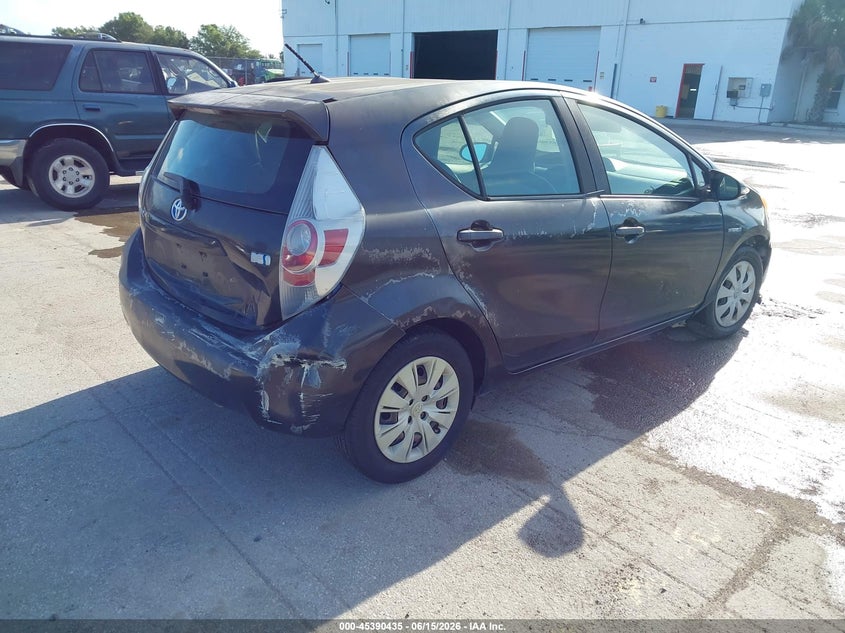 2014 Toyota Prius c VIN JTDKDTB3XE1563970 IAAI salvage auction — FRONT END, Clear (Florida), sold $525 on 2026-07-22 (photo 4)