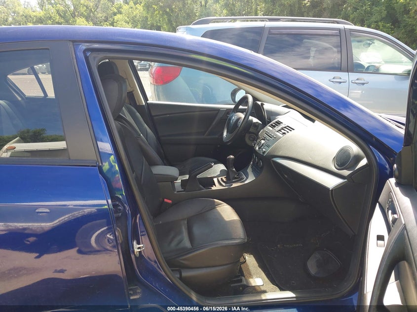 2013 Mazda 3 VIN JM1BL1V73D1784783 IAAI salvage auction — NORMAL WEAR, Clear (Missouri), sold $1,250 on 2026-07-15 (photo 5)