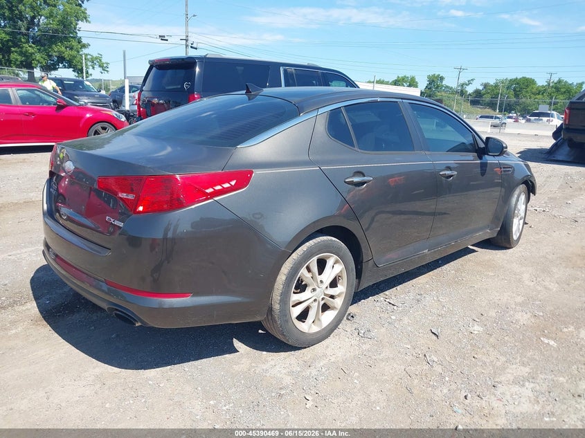 2013 Kia Optima VIN 5XXGN4A76DG137953 IAAI salvage auction — NORMAL WEAR, Clear (Tennessee), sold $450 on 2026-07-16 (photo 4)