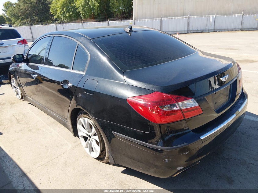 2013 Hyundai Genesis VIN KMHGC4DD6DU209926 IAAI salvage auction — NORMAL WEAR, Salvage Title - Dealer (California), sold $500 on 2026-07-07 (photo 3)