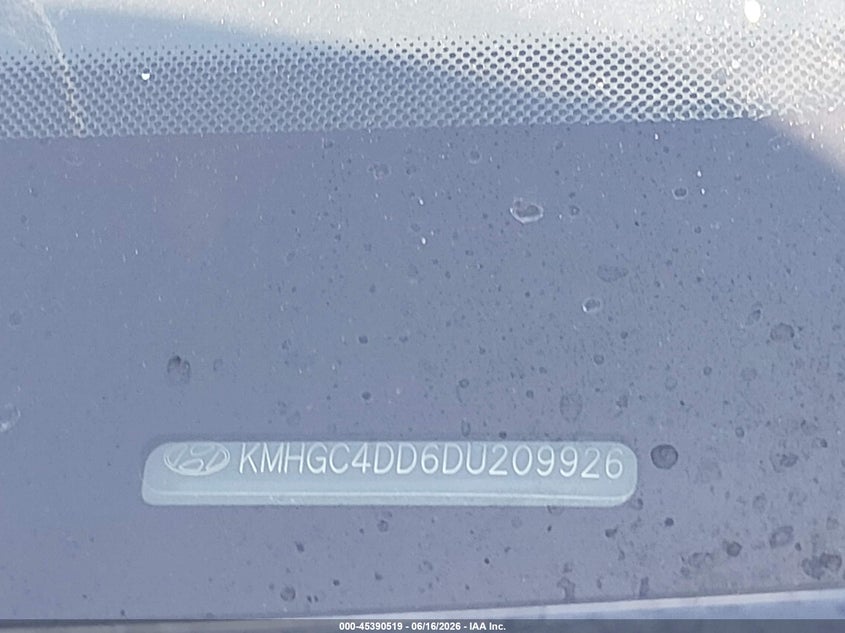 2013 Hyundai Genesis VIN KMHGC4DD6DU209926 IAAI salvage auction — NORMAL WEAR, Salvage Title - Dealer (California), sold $500 on 2026-07-07 (photo 9)
