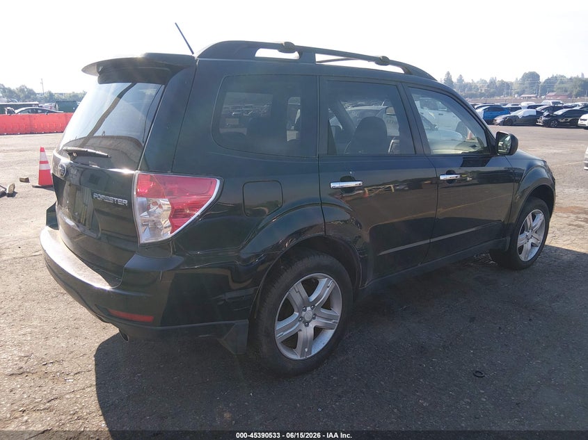 2009 Subaru Forester VIN JF2SH64629H728874 IAAI salvage auction — NORMAL WEAR, Clear-Dealer Only (Oregon), sold $975 on 2026-07-09 (photo 4)