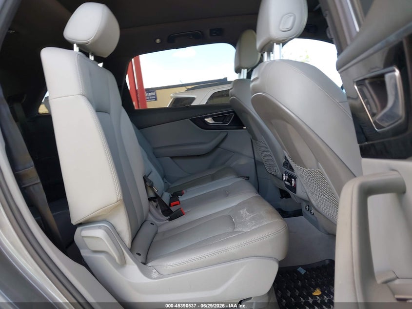 2018 Audi Q7 VIN WA1VAAF77JD030968 IAAI salvage auction — NORMAL WEAR, Clear (Florida), sold $7,850 on 2026-07-07 (photo 8)