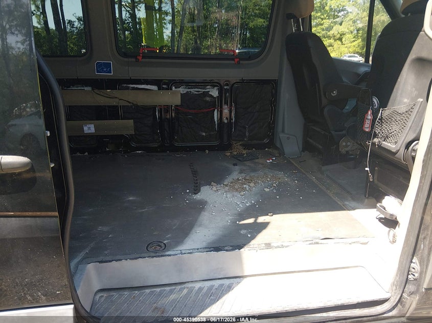 2013 Mercedes-benz Sprinter VIN WDZPE8CC0D5728446 IAAI salvage auction — FRONT END, Salvage (Virginia), sold $5,275 on 2026-07-14 (photo 8)