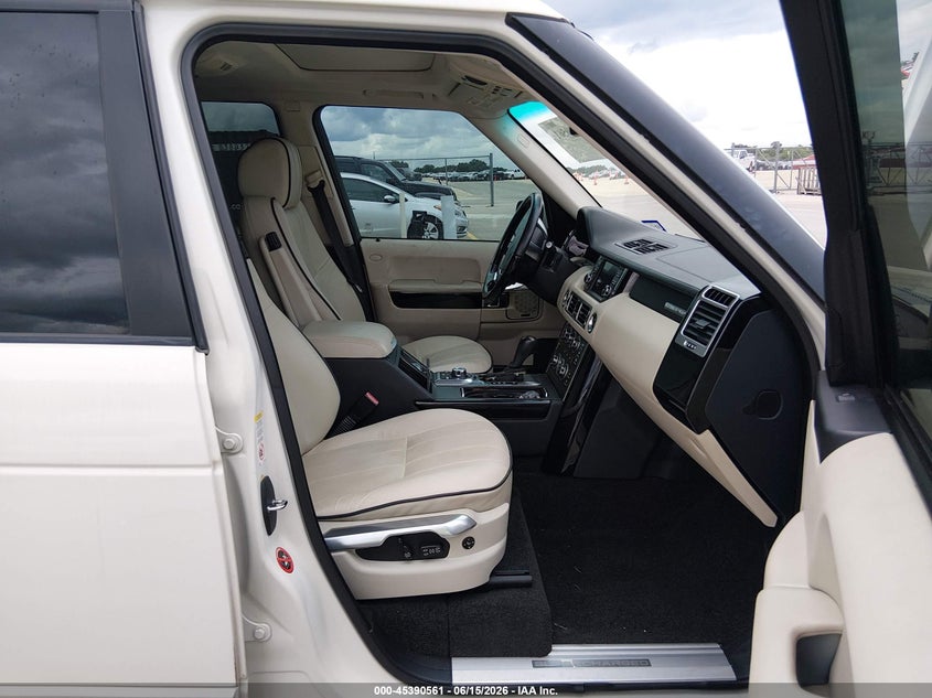 2010 Land rover RANGE ROVER VIN SALMF1E40AA313359 IAAI salvage auction — NORMAL WEAR, Clear (Texas), sold $500 on 2026-07-09 (photo 5)
