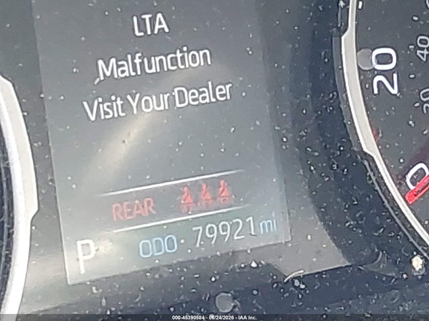 2020 Toyota Rav 4 VIN JTMA1RFV0LD052198 IAAI salvage auction — FRONT & REAR, Salvage Title, sold $8,100 on 2026-07-21 (photo 7)