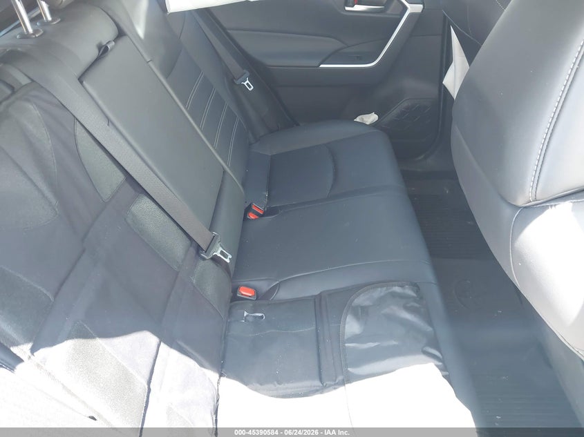 2020 Toyota Rav 4 VIN JTMA1RFV0LD052198 IAAI salvage auction — FRONT & REAR, Salvage Title, sold $8,100 on 2026-07-21 (photo 8)