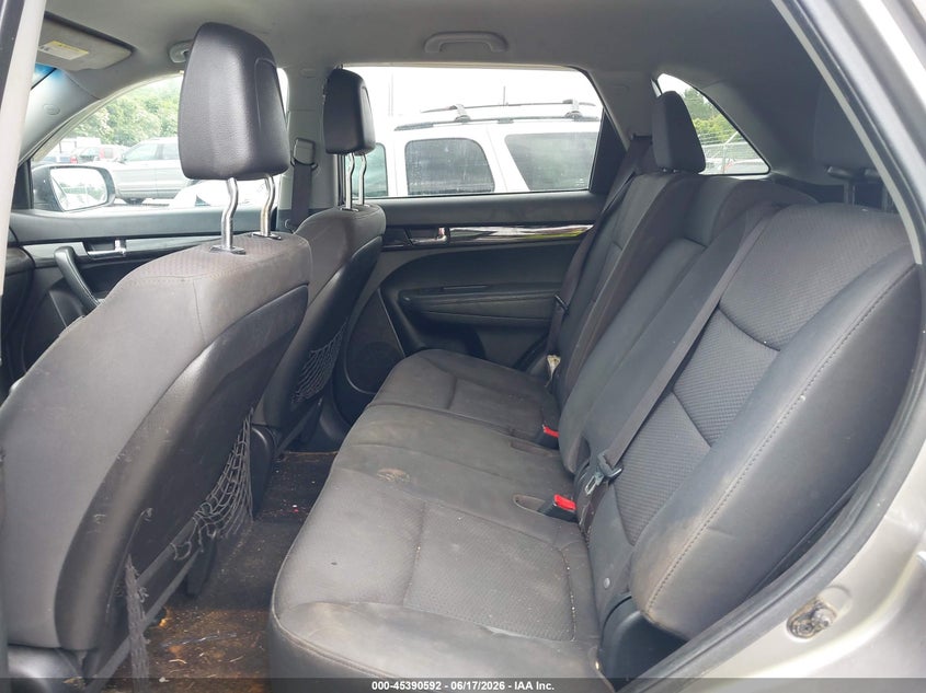 2011 Kia Sorento VIN 5XYKT4A22BG082141 IAAI salvage auction — LEFT SIDE, Clear (Alabama), sold $775 on 2026-07-23 (photo 8)