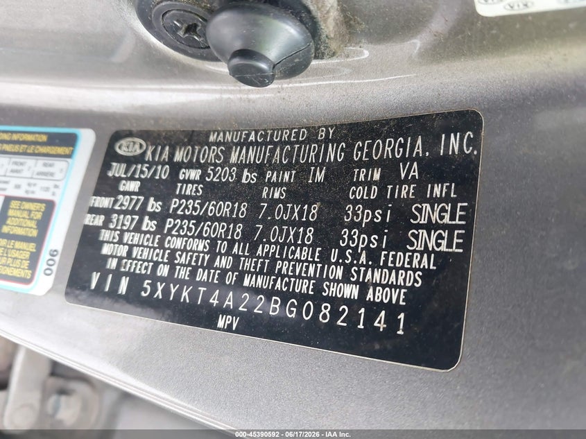 2011 Kia Sorento VIN 5XYKT4A22BG082141 IAAI salvage auction — LEFT SIDE, Clear (Alabama), sold $775 on 2026-07-23 (photo 9)