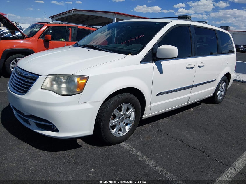 2012 Chrysler Town & country VIN 2C4RC1BG4CR326070 IAAI salvage auction — NORMAL WEAR, Clear (Nevada), sold $425 on 2026-07-24 (photo 2)