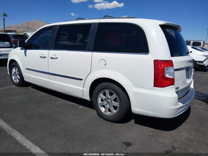 2012 Chrysler Town & country VIN 2C4RC1BG4CR326070 IAAI salvage auction — NORMAL WEAR, Clear (Nevada), sold $425 on 2026-07-24 (photo 3)