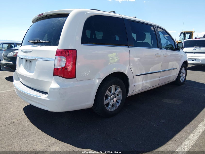 2012 Chrysler Town & country VIN 2C4RC1BG4CR326070 IAAI salvage auction — NORMAL WEAR, Clear (Nevada), sold $425 on 2026-07-24 (photo 4)