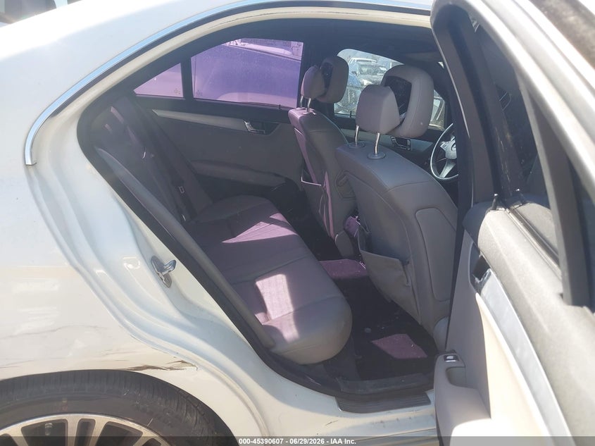 2008 Mercedes-benz C-klasse VIN WDDGF54XX8R036342 IAAI salvage auction — UNKNOWN, Salvage (Arizona), sold $225 on 2026-07-14 (photo 8)