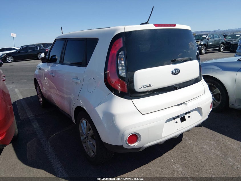 2019 Kia Soul VIN KNDJP3A5XK7670676 IAAI salvage auction — NORMAL WEAR, Clear (Nevada), sold $1,600 on 2026-07-24 (photo 3)