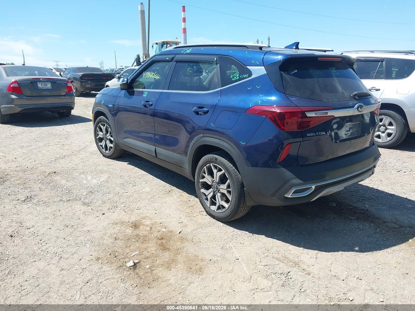 2021 Kia Seltos VIN KNDERCAA8M7155302 IAAI salvage auction — HAIL, Salvage (Indiana), sold $5,000 on 2026-07-22 (photo 3)