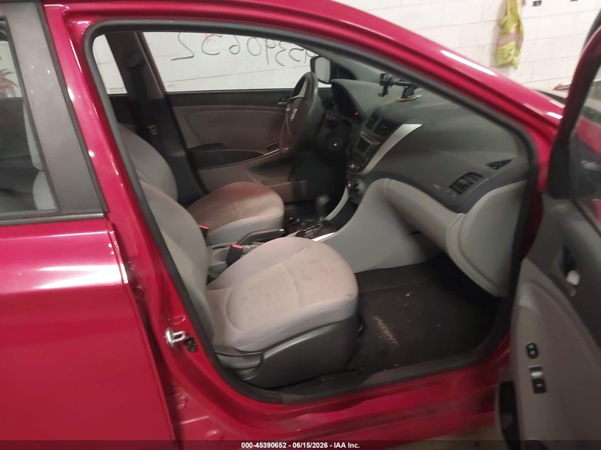 2016 Hyundai Accent VIN KMHCT4AE1GU135850 IAAI salvage auction — NORMAL WEAR, Salvage Title, sold $250 on 2026-07-29 (photo 5)
