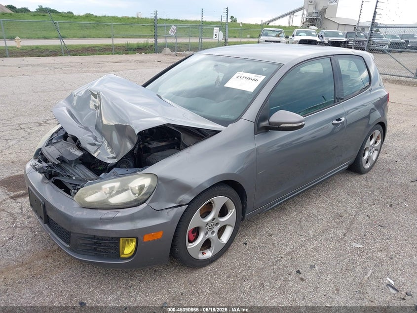 2010 Volkswagen Gti VIN WVWED7AJ1AW419967 IAAI salvage auction — FRONT END, Salvage (Illinois), sold $600 on 2026-07-29 (photo 2)