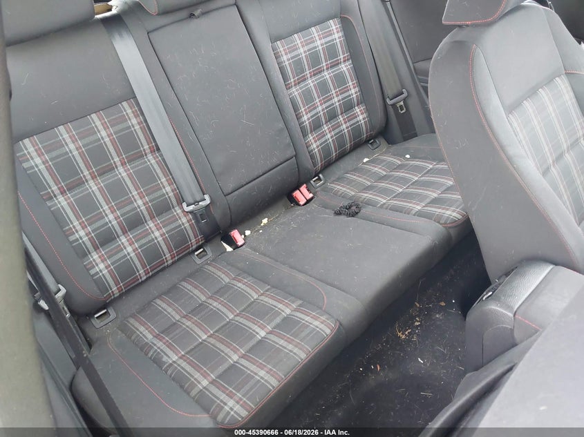 2010 Volkswagen Gti VIN WVWED7AJ1AW419967 IAAI salvage auction — FRONT END, Salvage (Illinois), sold $600 on 2026-07-29 (photo 8)