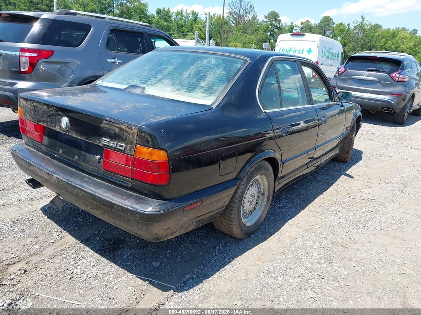 1995 BMW 5 series VIN WBAHE6326SGF33064 IAAI salvage auction — NORMAL WEAR, Clear (Virginia), sold $2,950 on 2026-07-17 (photo 4)