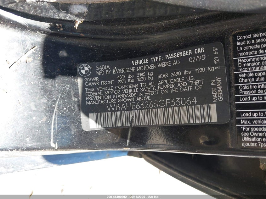 1995 BMW 5 series VIN WBAHE6326SGF33064 IAAI salvage auction — NORMAL WEAR, Clear (Virginia), sold $2,950 on 2026-07-17 (photo 9)