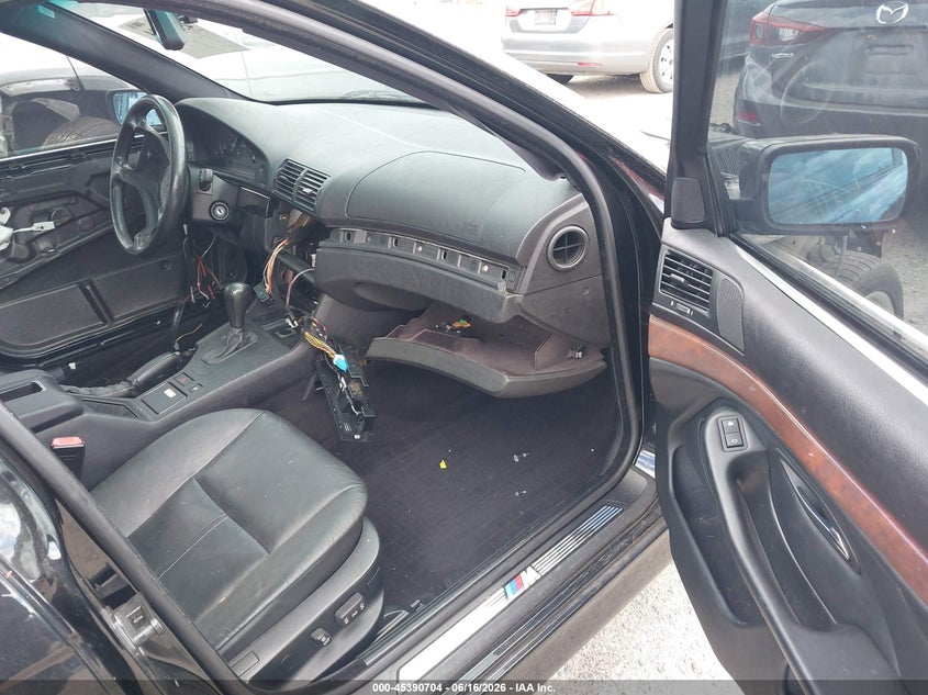 2003 BMW 5 series VIN WBADN63403GS56328 IAAI salvage auction — NORMAL WEAR, Clear (Washington), sold $275 on 2026-07-22 (photo 5)