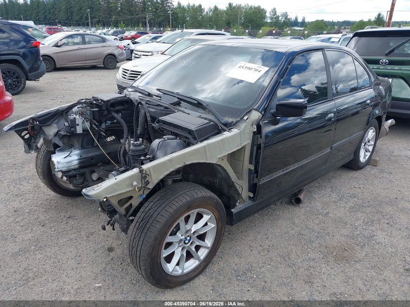 2003 BMW 5 series VIN WBADN63403GS56328 IAAI salvage auction — NORMAL WEAR, Clear (Washington), sold $275 on 2026-07-22 (photo 6)