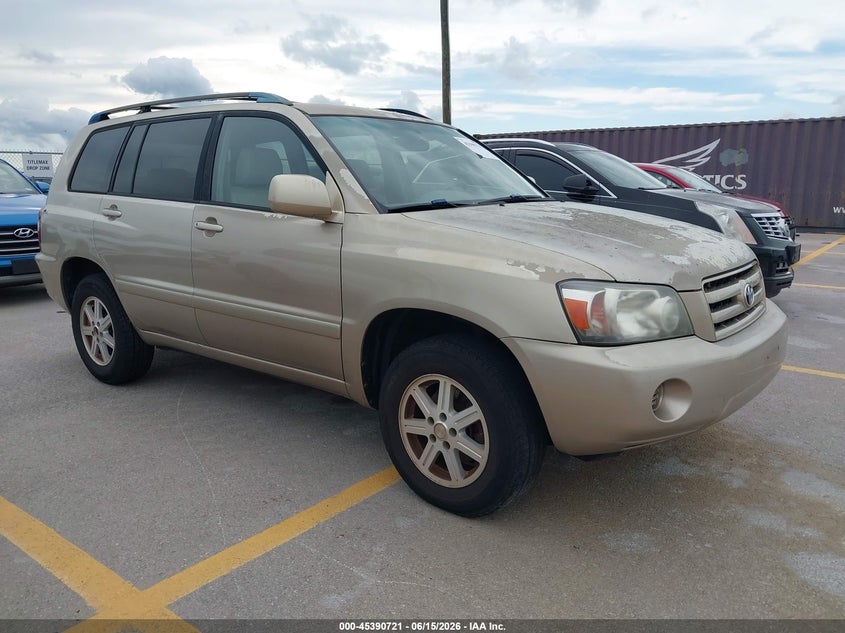 2005 Toyota Highlander VIN JTEGP21A550081030 IAAI salvage auction — NORMAL WEAR, Clear (Texas), sold $1,250 on 2026-07-16 (photo 1)