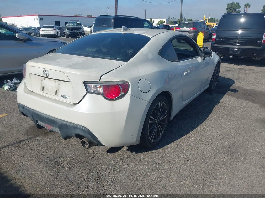 2015 Scion Fr-s VIN JF1ZNAA12F9705849 IAAI salvage auction — SIDE, Salvage Title, sold $2,800 on 2026-07-17 (photo 4)
