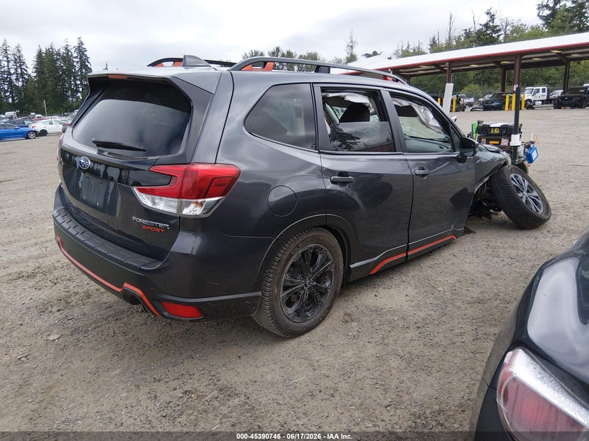 2020 Subaru Forester VIN JF2SKARC2LH447328 IAAI salvage auction — LEFT & RIGHT, Salvage Title, sold $1,700 on 2026-07-15 (photo 4)