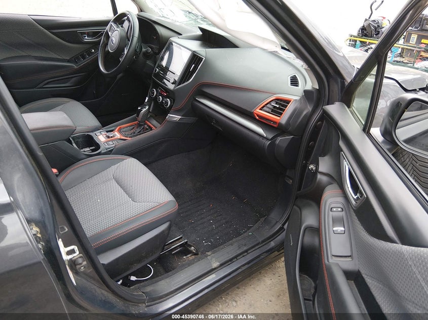 2020 Subaru Forester VIN JF2SKARC2LH447328 IAAI salvage auction — LEFT & RIGHT, Salvage Title, sold $1,700 on 2026-07-15 (photo 5)