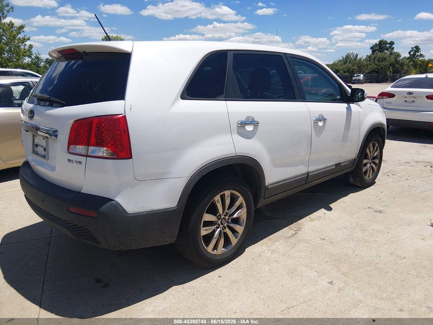 2011 Kia Sorento VIN 5XYKU4A29BG027845 IAAI salvage auction — NORMAL WEAR, Clear (Missouri), sold $1,000 on 2026-07-07 (photo 4)