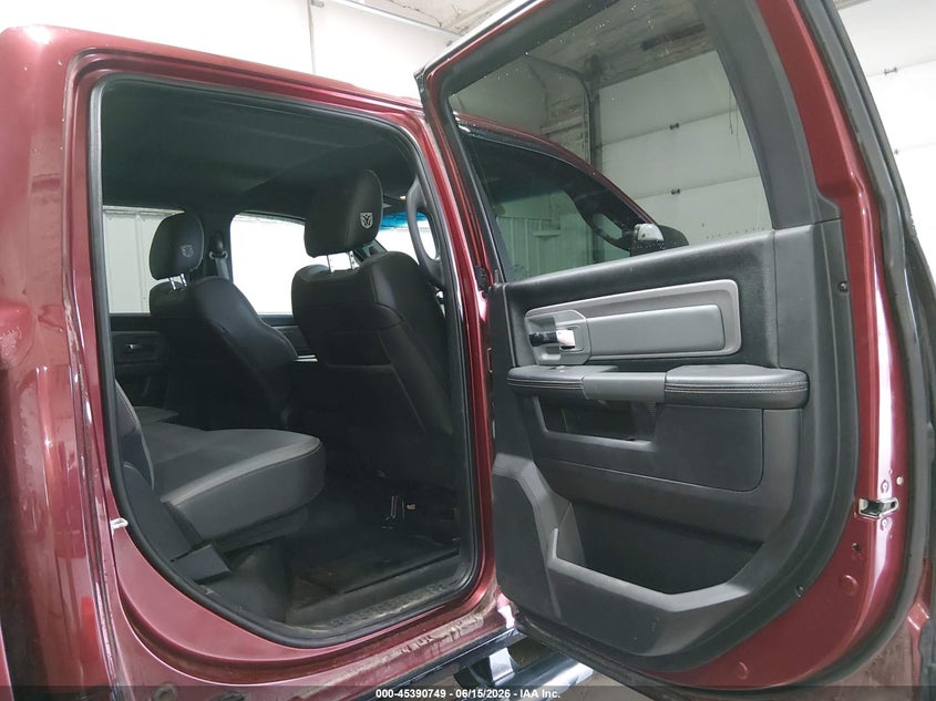 2017 Ram 2500 VIN 3C6TR5EJXHG741059 IAAI salvage auction — FRONT END, Salvage Title, sold $7,900 on 2026-07-27 (photo 8)
