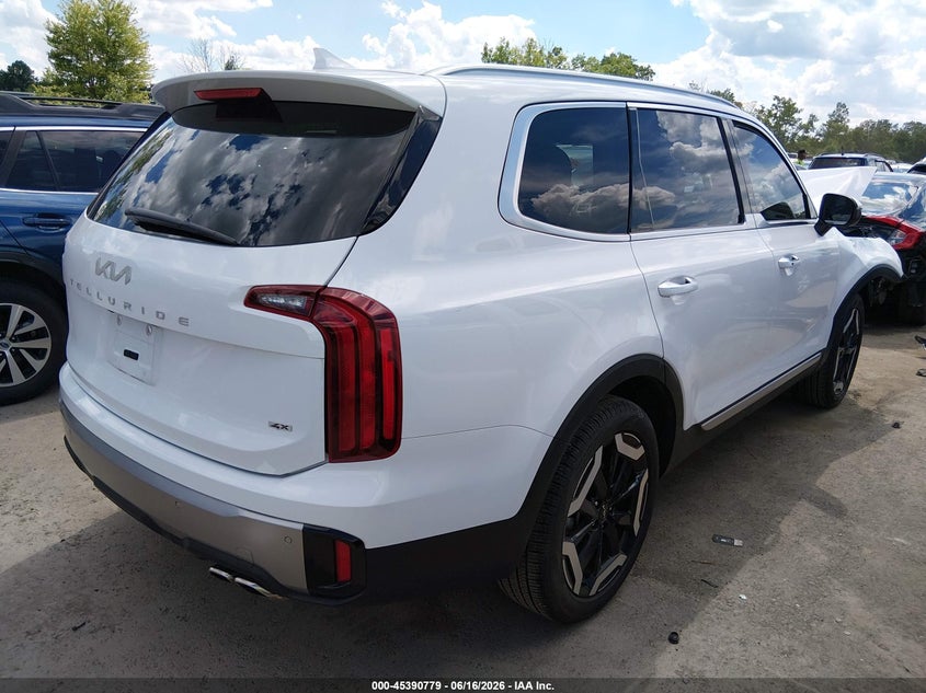 2025 Kia Telluride VIN 5XYP6DGC8SG710474 IAAI salvage auction — FRONT END, Salvage (Ohio), sold $8,250 on 2026-07-21 (photo 4)