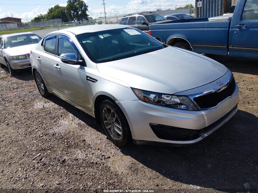 2011 Kia Optima VIN KNAGM4A7XB5151341 IAAI salvage auction — NORMAL WEAR, Clear (Tennessee), sold $450 on 2026-07-23 (photo 1)