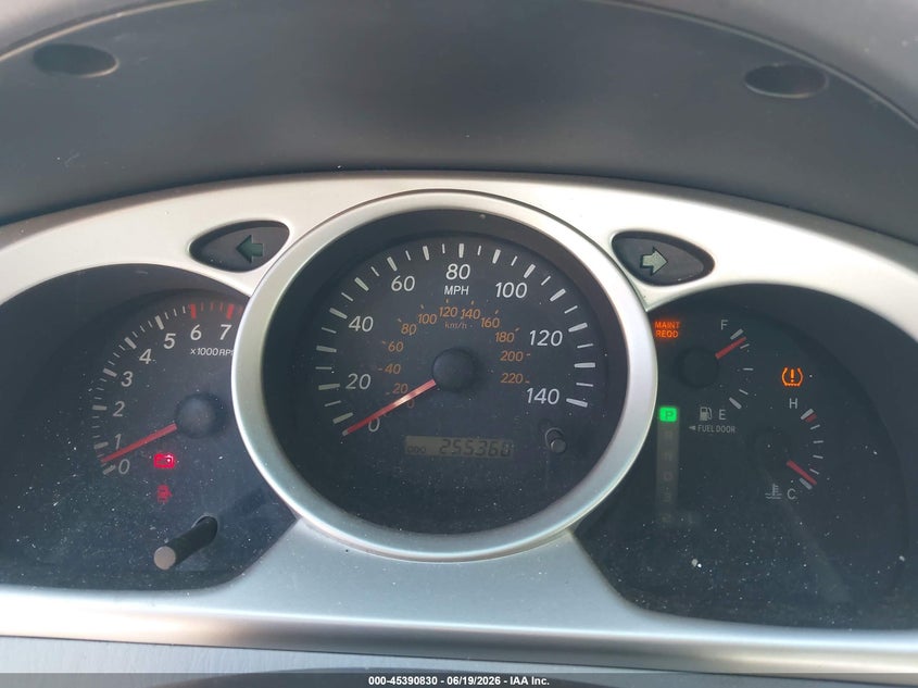 2006 Toyota Highlander VIN JTEEP21A660136643 IAAI salvage auction — NORMAL WEAR, Original (Maine), sold $725 on 2026-07-27 (photo 7)