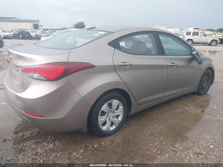 2016 Hyundai Elantra VIN 5NPDH4AEXGH748120 IAAI salvage auction — NORMAL WEAR, Clear (Alabama), sold $900 on 2026-07-21 (photo 4)
