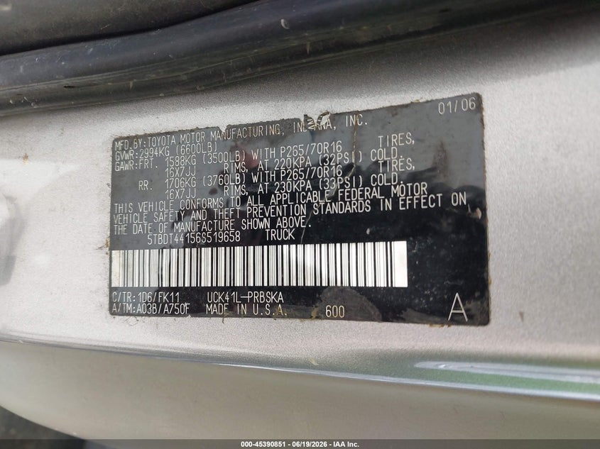 2006 Toyota Tundra VIN 5TBDT44156S519658 IAAI salvage auction — NORMAL WEAR, Clear (Pennsylvania), sold $925 on 2026-07-22 (photo 9)