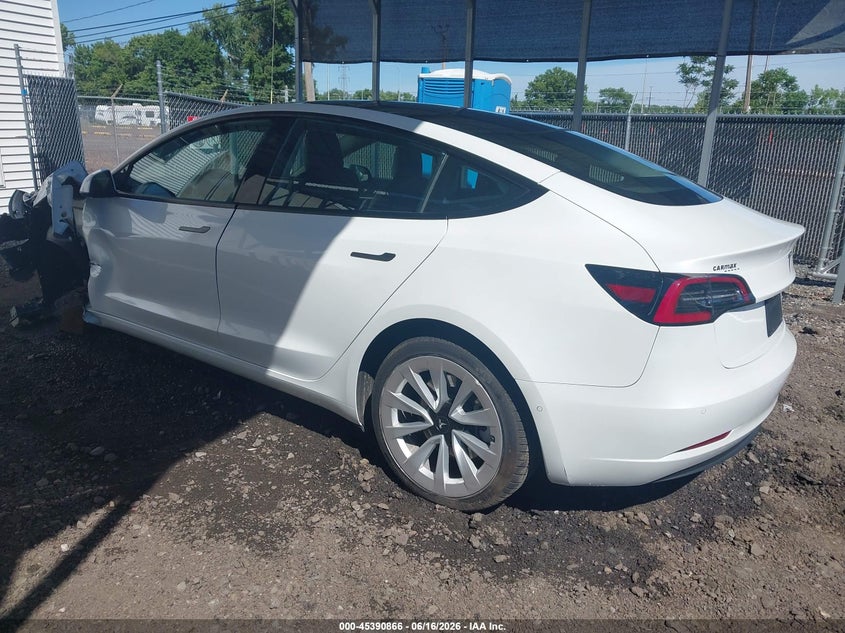 2022 Tesla Model 3 VIN 5YJ3E1EB7NF118098 IAAI salvage auction — LEFT FRONT, Salvage (Delaware), sold $6,000 on 2026-07-31 (photo 3)