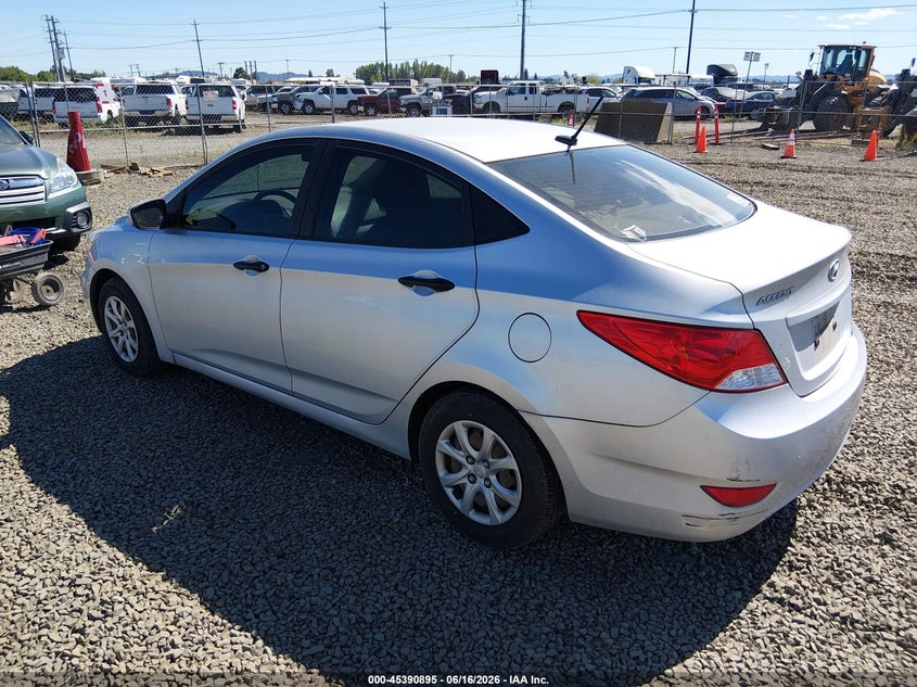 2012 Hyundai Accent VIN KMHCT4AE4CU083334 IAAI salvage auction — NORMAL WEAR, Peddle Clear Public-Restricted (Oregon), sold $200 on 2026-07-29 (photo 3)