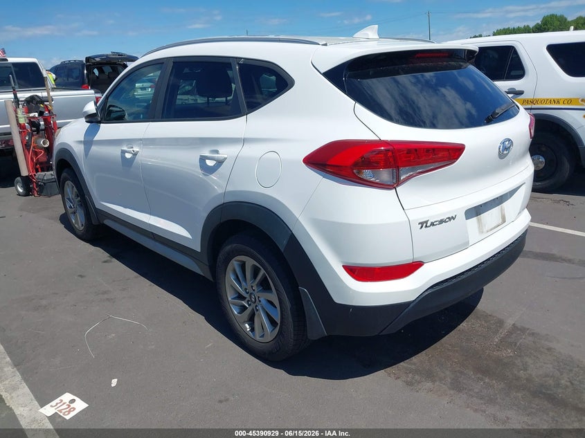 2018 Hyundai Tucson VIN KM8J33A49JU821358 IAAI salvage auction — NORMAL WEAR, Clear (North Carolina), sold $5,250 on 2026-07-08 (photo 3)