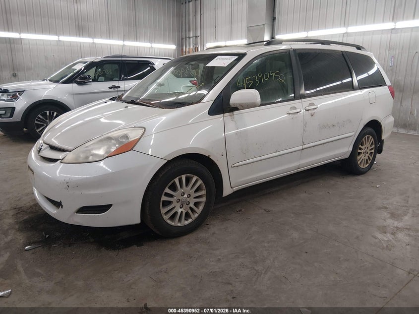 2008 Toyota Sienna VIN 5TDBK22C18S021941 IAAI salvage auction — NORMAL WEAR, Clear (Colorado), sold $400 on 2026-07-28 (photo 2)