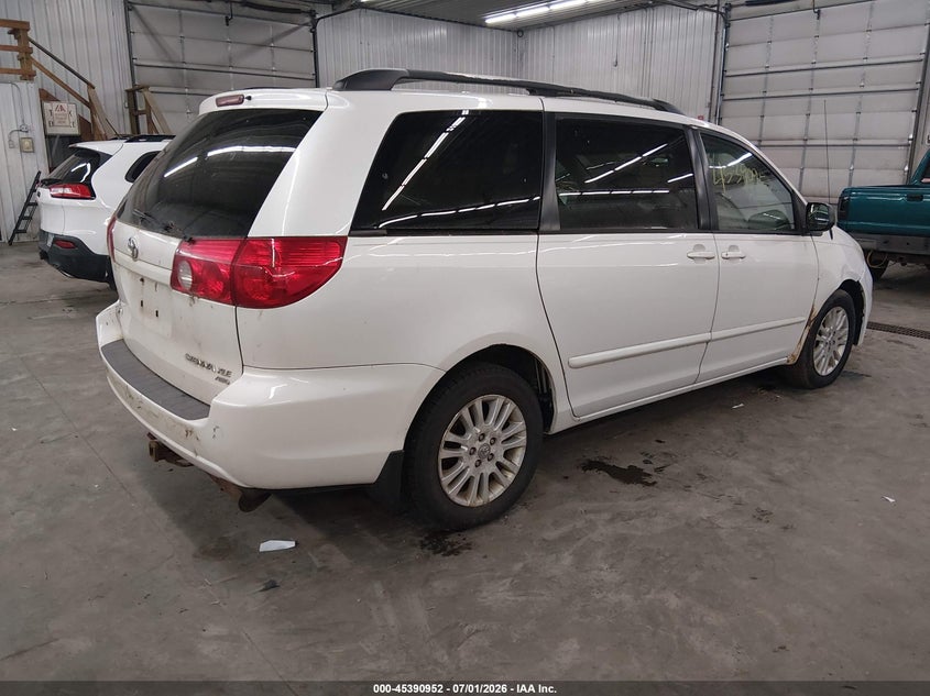 2008 Toyota Sienna VIN 5TDBK22C18S021941 IAAI salvage auction — NORMAL WEAR, Clear (Colorado), sold $400 on 2026-07-28 (photo 4)