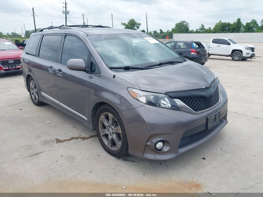 2012 Toyota Sienna VIN 5TDXK3DC5CS191110 IAAI salvage auction — HAIL, Original (Texas), sold $3,650 on 2026-07-24 (photo 1)