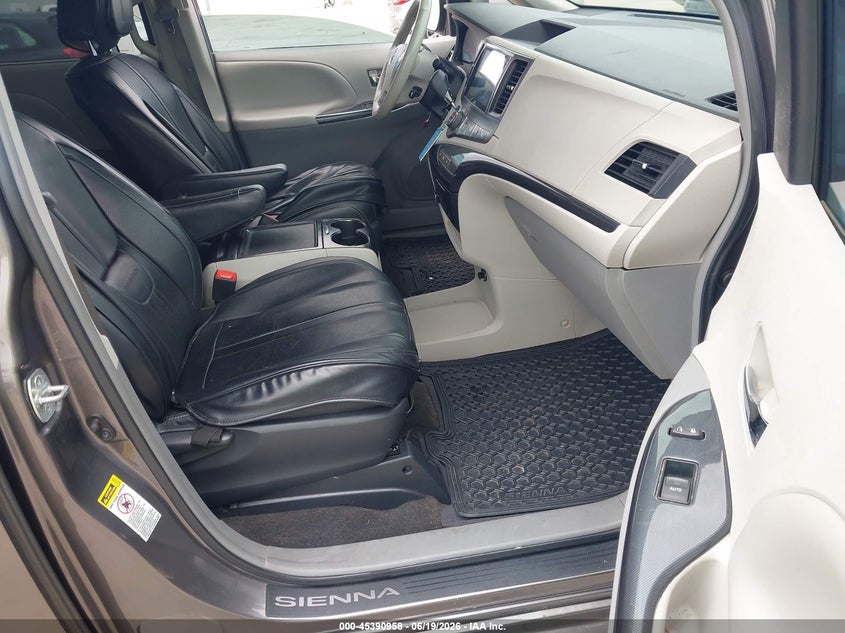2012 Toyota Sienna VIN 5TDXK3DC5CS191110 IAAI salvage auction — HAIL, Original (Texas), sold $3,650 on 2026-07-24 (photo 5)