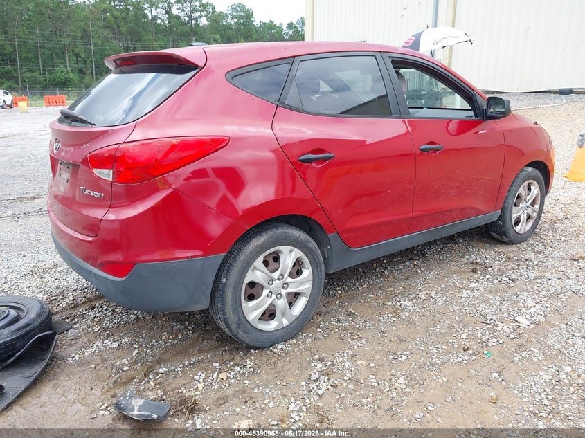 2013 Hyundai Tucson VIN KM8JT3ABXDU583670 IAAI salvage auction — NORMAL WEAR, Clear (Montana), sold $325 on 2026-07-24 (photo 4)