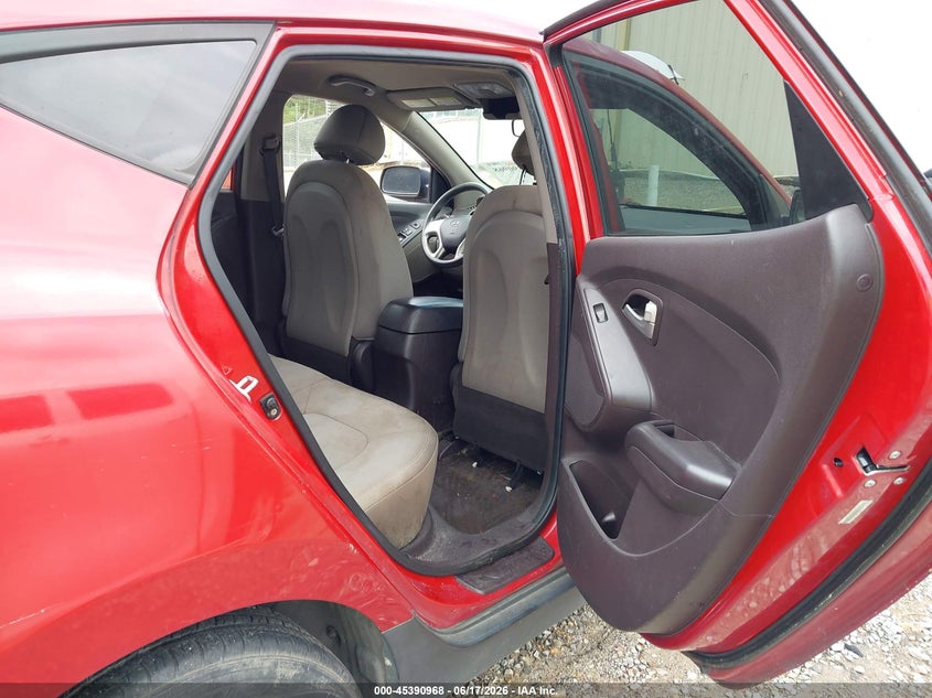 2013 Hyundai Tucson VIN KM8JT3ABXDU583670 IAAI salvage auction — NORMAL WEAR, Clear (Montana), sold $325 on 2026-07-24 (photo 8)