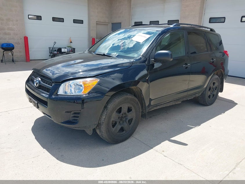 2010 Toyota Rav4 VIN JTMBF4DV4AD035140 IAAI salvage auction — NORMAL WEAR, Clear-Endorsement (Wisconsin), sold $750 on 2026-07-16 (photo 2)